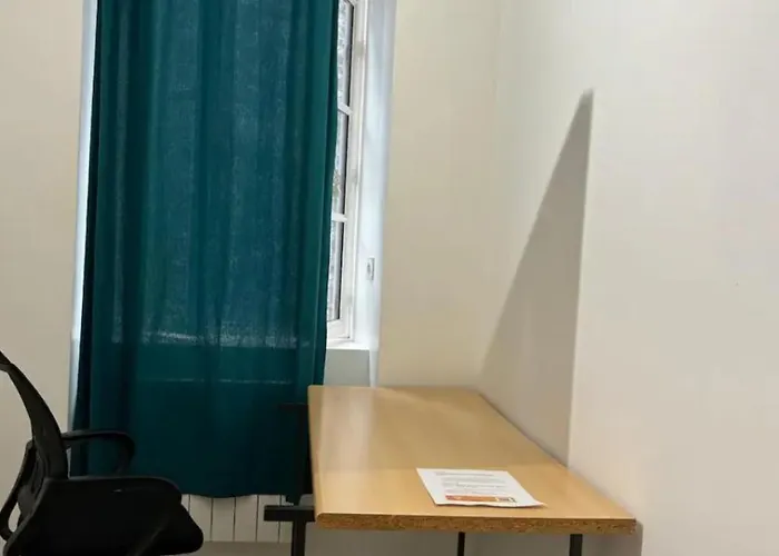 Apartment Night Light Partage *